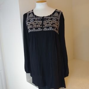 Embroidered boho tunic tribal geometric neutral rayon top women's size M euc